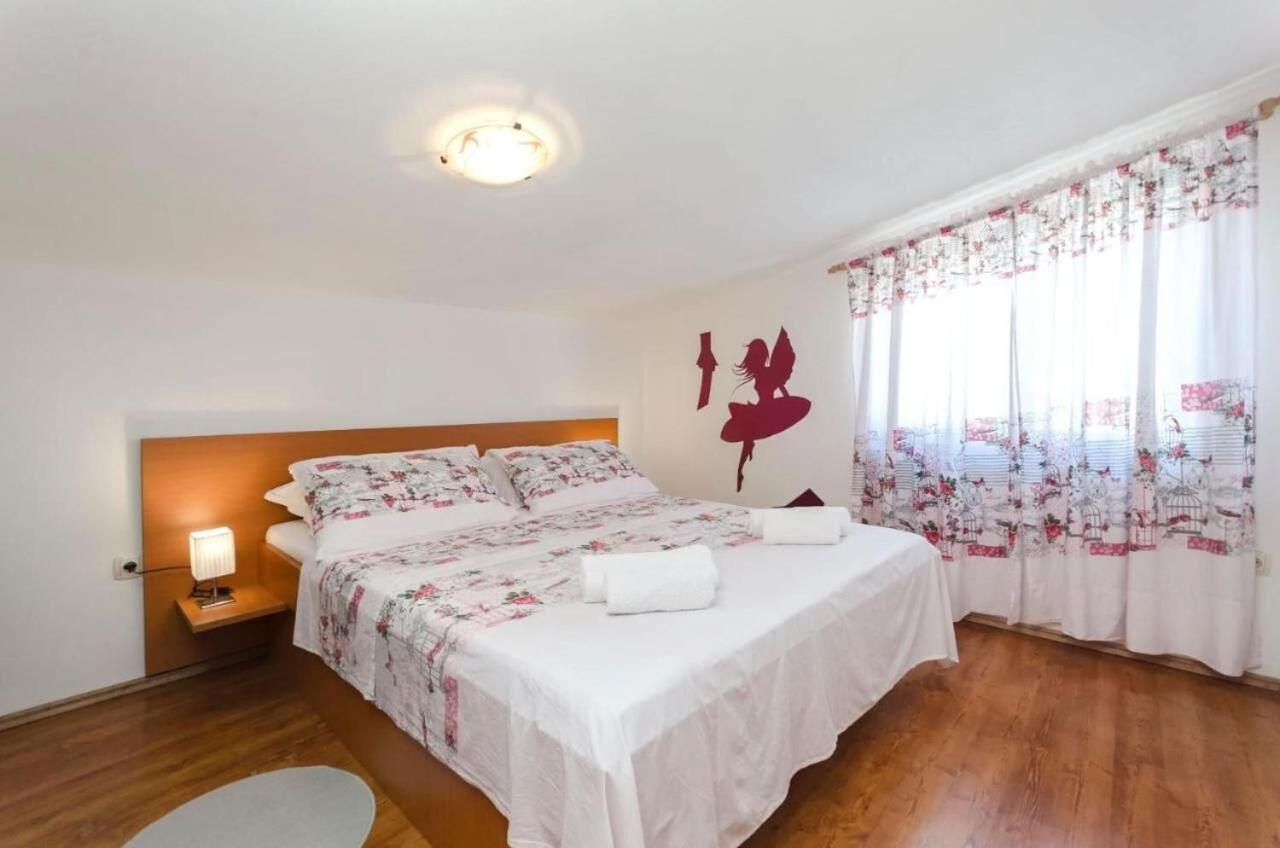 Apartment Marija Водице Экстерьер фото